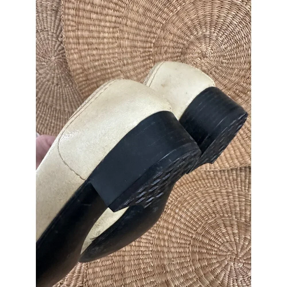 Vintage Majestic women’s size 6 flats